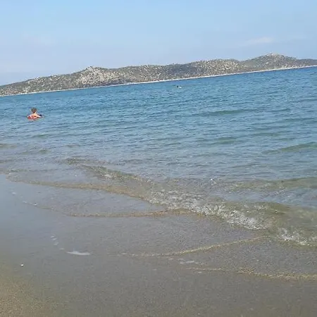 Cozy Flat In Apartment Nea Makri
