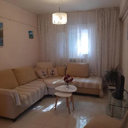 Apartment Cozy Flat In *