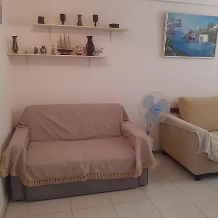 Apartment Cozy Flat In Nea Makri