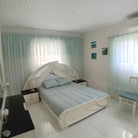 Cozy Flat In Nea Makri