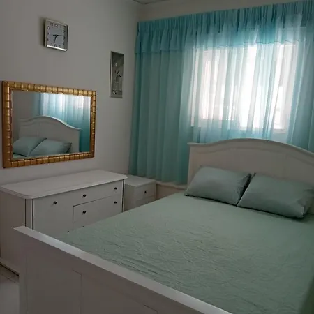 Apartment Cozy Flat In *