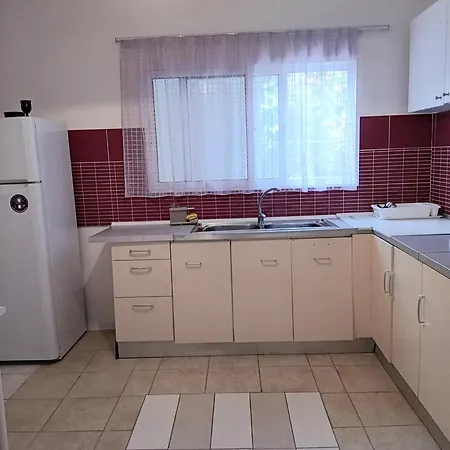 Apartment Cozy Flat In Nea Makri