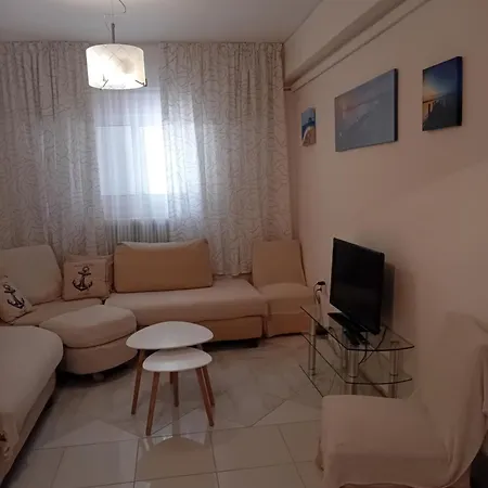 Cozy Flat In Apartment